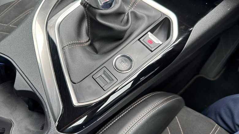 Peugeot 5008 1.5 BlueHDi GT 5dr Diesel Estate